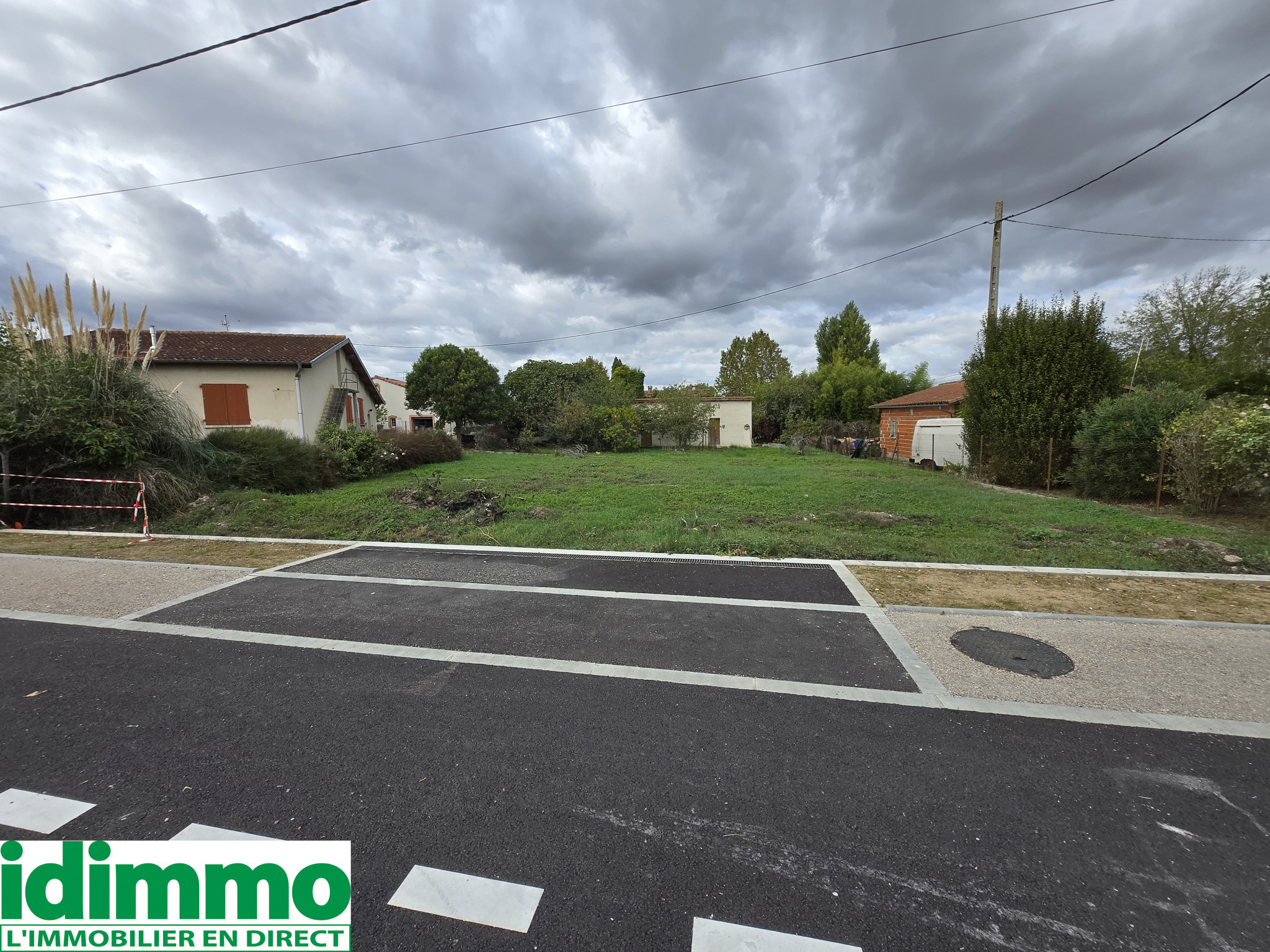 Terrain 800 m² · à Auterive · 81 000 €